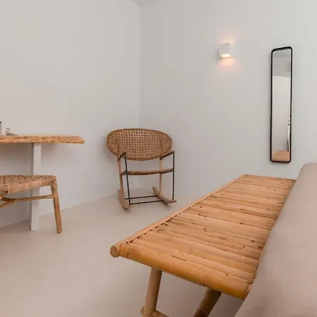 Ventu Paros Marpissa